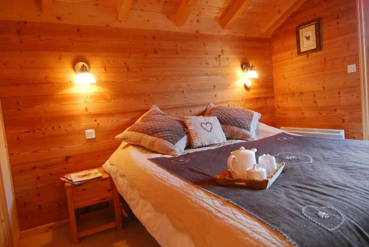 Montbeliarde - Chalet Avec Jacuzzi - Bo Immobilier شاتيل